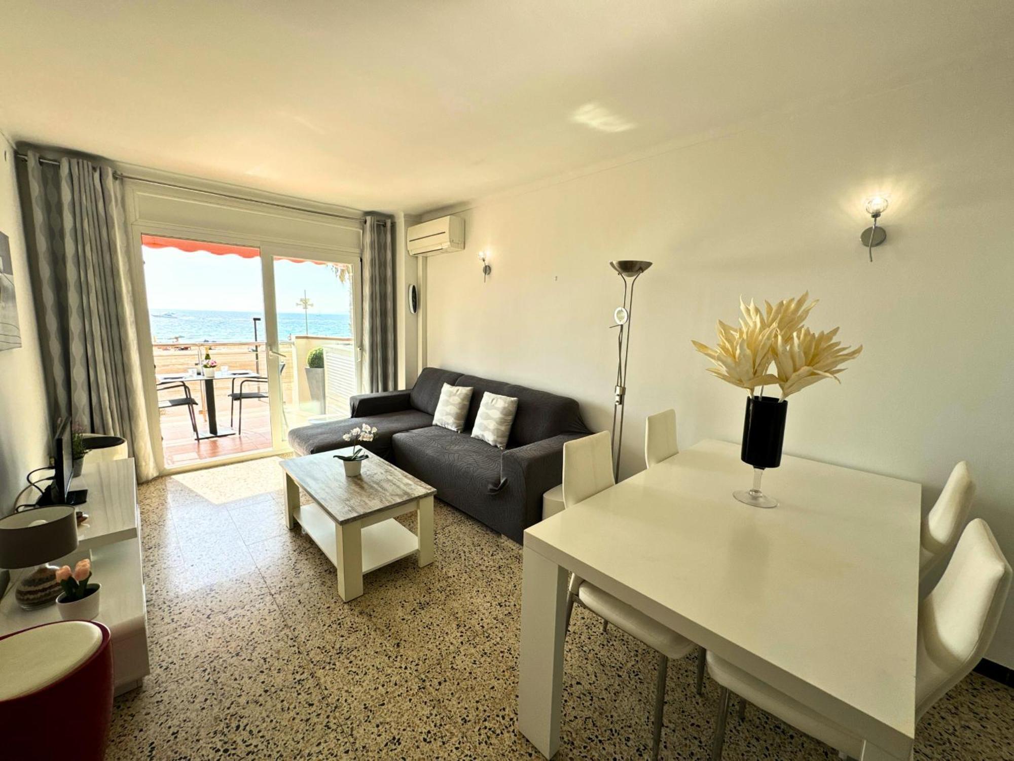 Apartment Europa 15 *